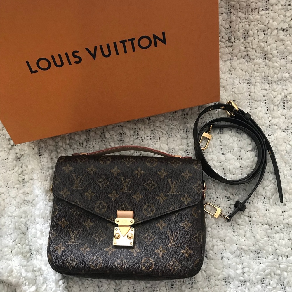 Louis Vuitton Pochette Metis
